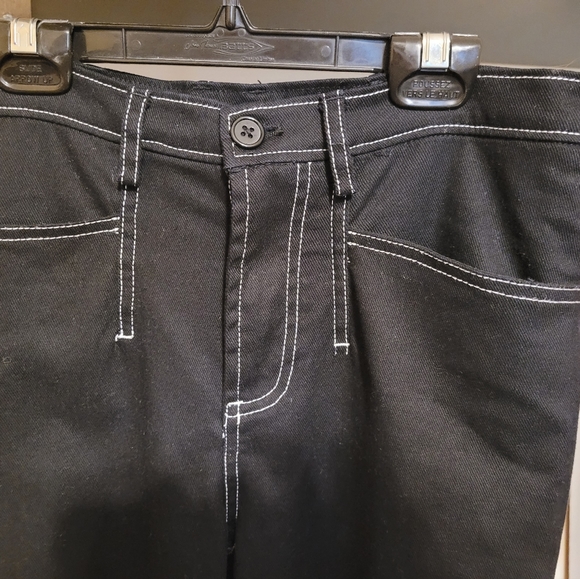 Black High Waist Straight Leg with Stretch, Size 2 - Picture 3 of 7